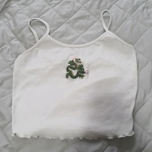 Cropped tank top with stiched dragon
